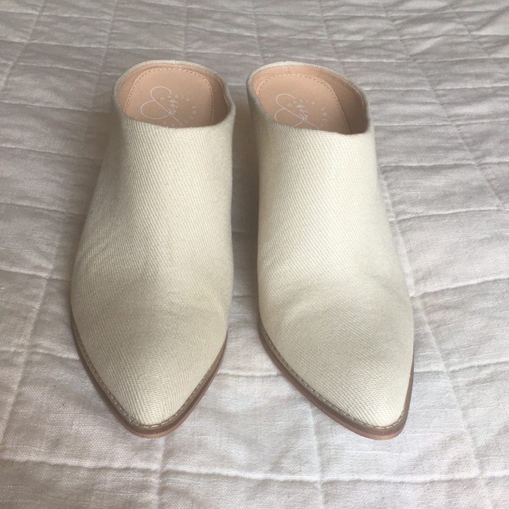 VICI Canvas Heeled Mule
